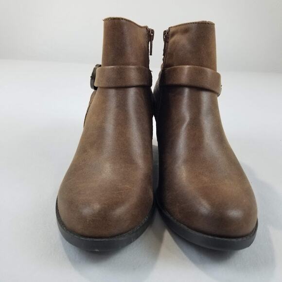 Baretraps Rudelle Ankle Boots Womens 8.5 Brown Faux Leather Zip Buckle Heel NEW - Picture 3 of 10